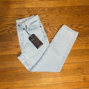 Levi’s Wedgie Fit Jeans